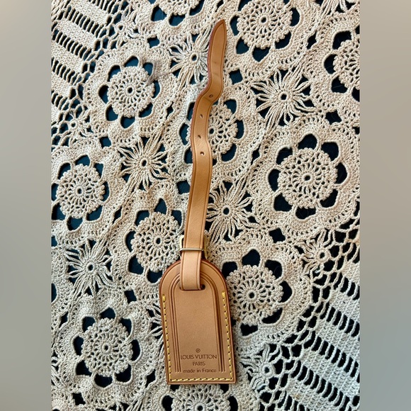 Louis Vuitton Brown Leather Luggage Tag - Picture 5 of 6